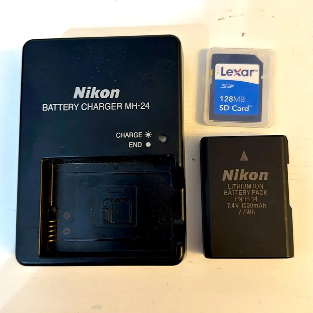 Nikon D3100 14.2MP Digital SLR Camera - VR 18-55mm Lens